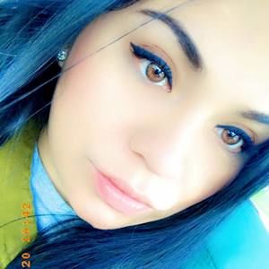 Meet your Posher, Gloria